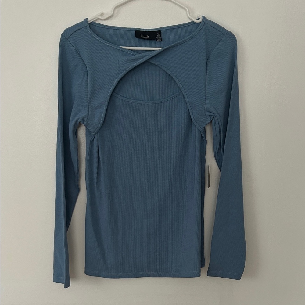 NWT Ella Teal Long Sleeve Top with Cut-Out